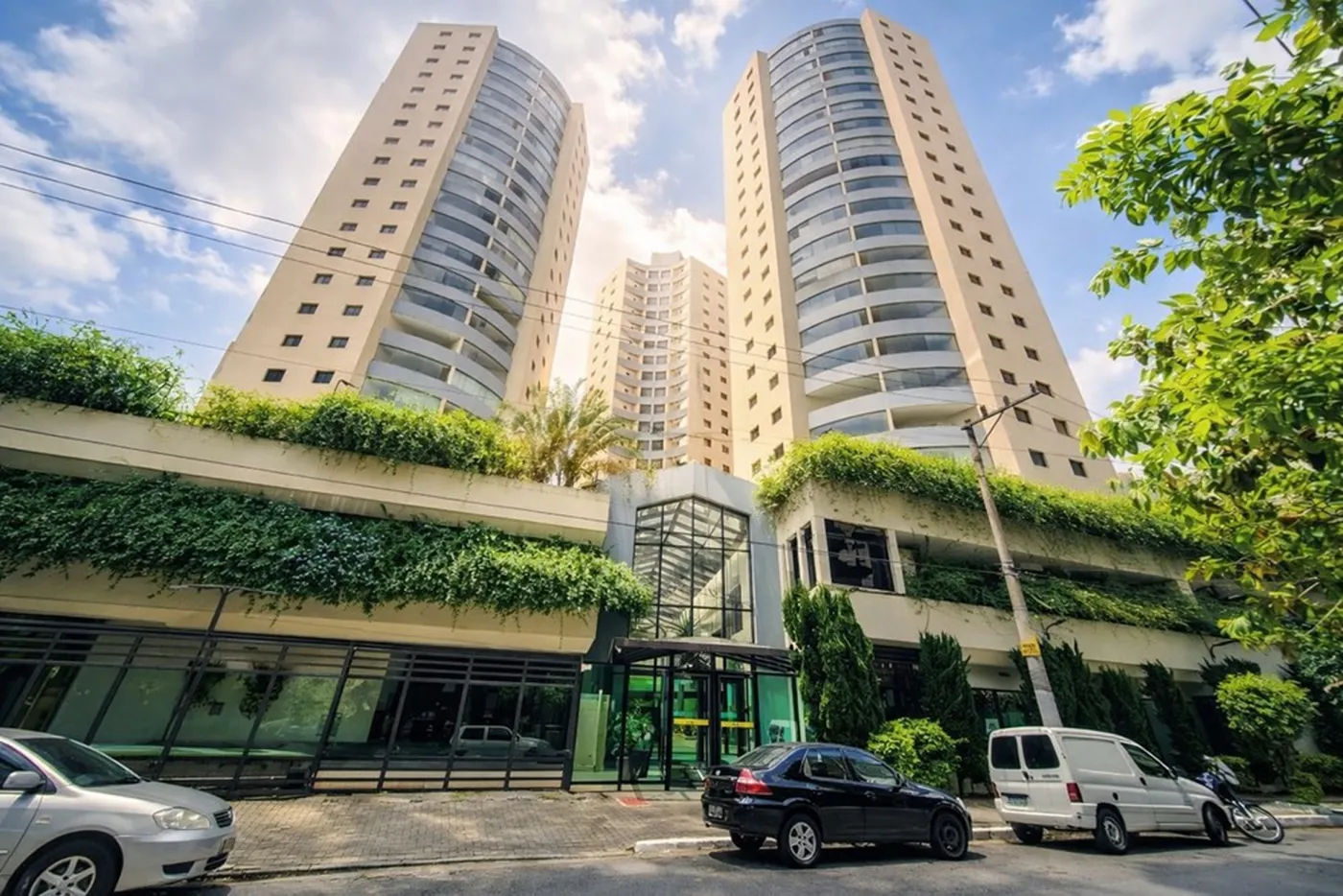 CJA 79 Apto 601371045-22 - REMAX Boutique Exclusividades