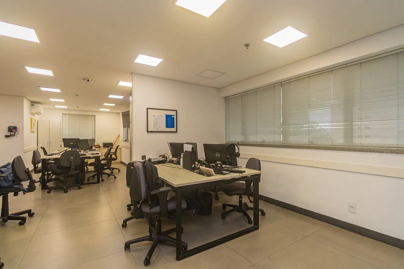 ADBVAP 1001 Sala 602051050-15 - REMAX Paradisus Exclusividades