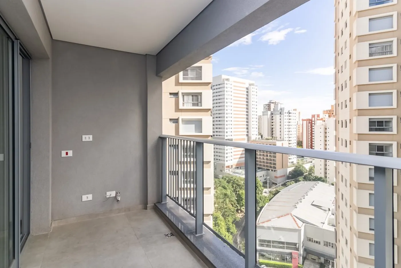 CDRJ 2070 Apto 601721059-35 - REMAX Front Exclusividades