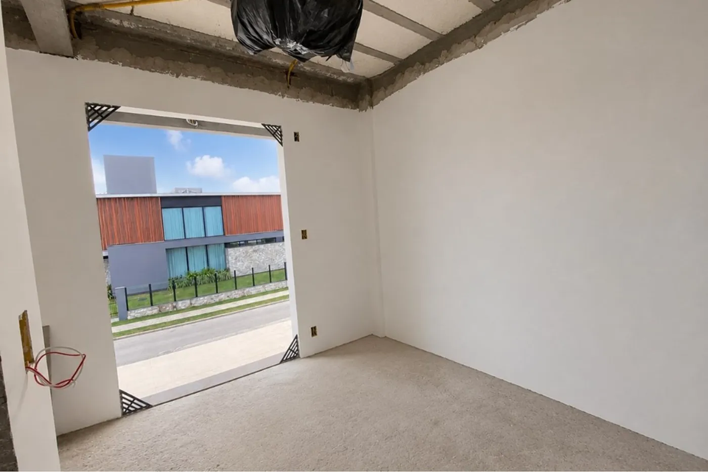 CJCS 268 590441013-49 - REMAX Dream On II Exclusividades — foto 2