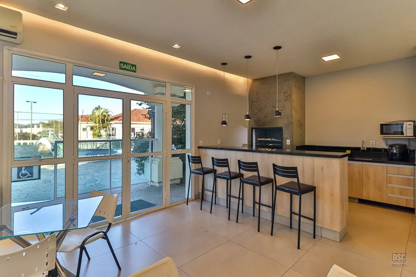 CDC 4530 Apto 610191066-22 - REMAX Casa Sul Exclusividades — foto 4