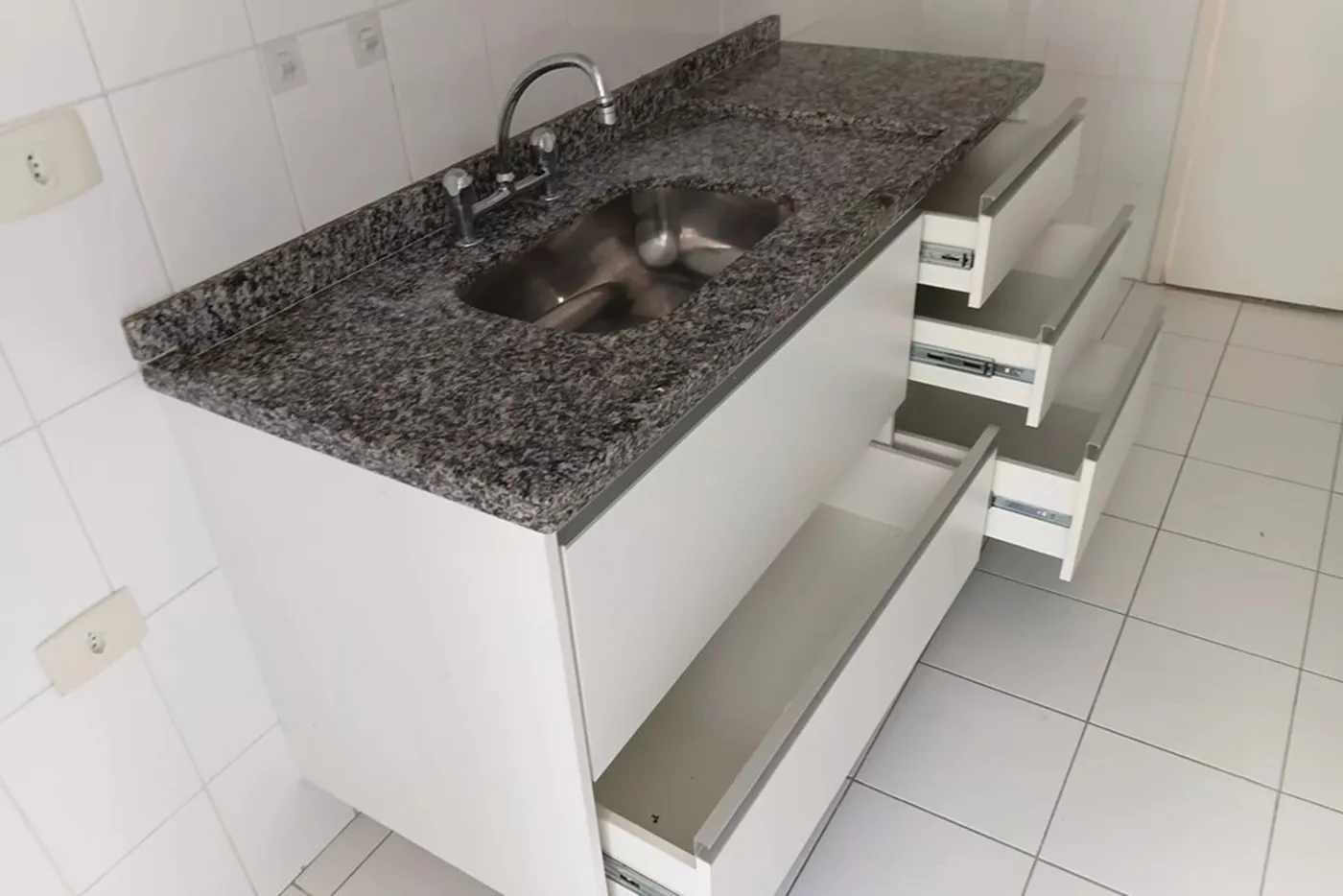 VRC 970 Apto 602221038-2 - REMAX Galeria Exclusividades — foto 4