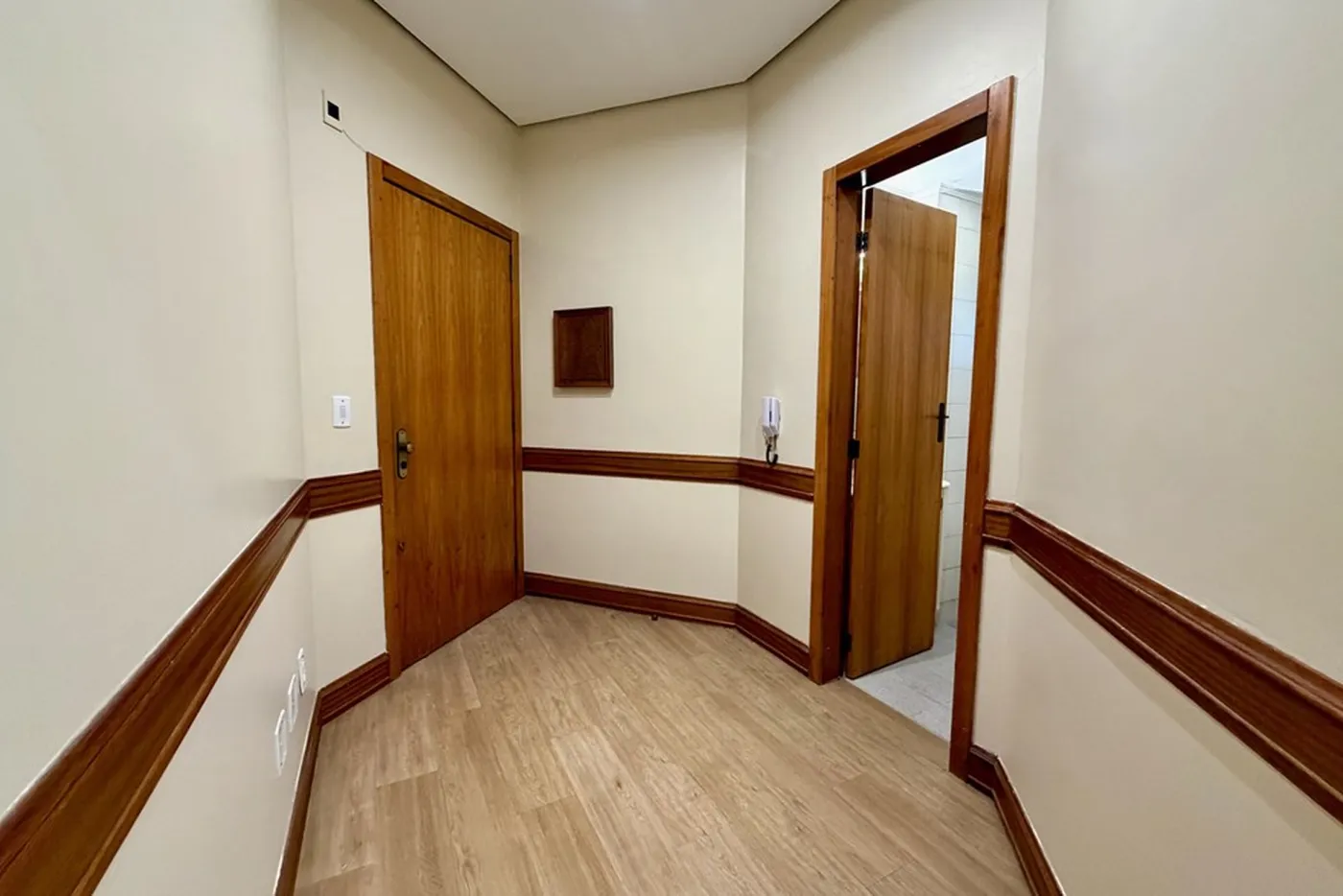 RBDL 414 Sala 610221070-23 - REMAX Donno Exclusividades — foto 2