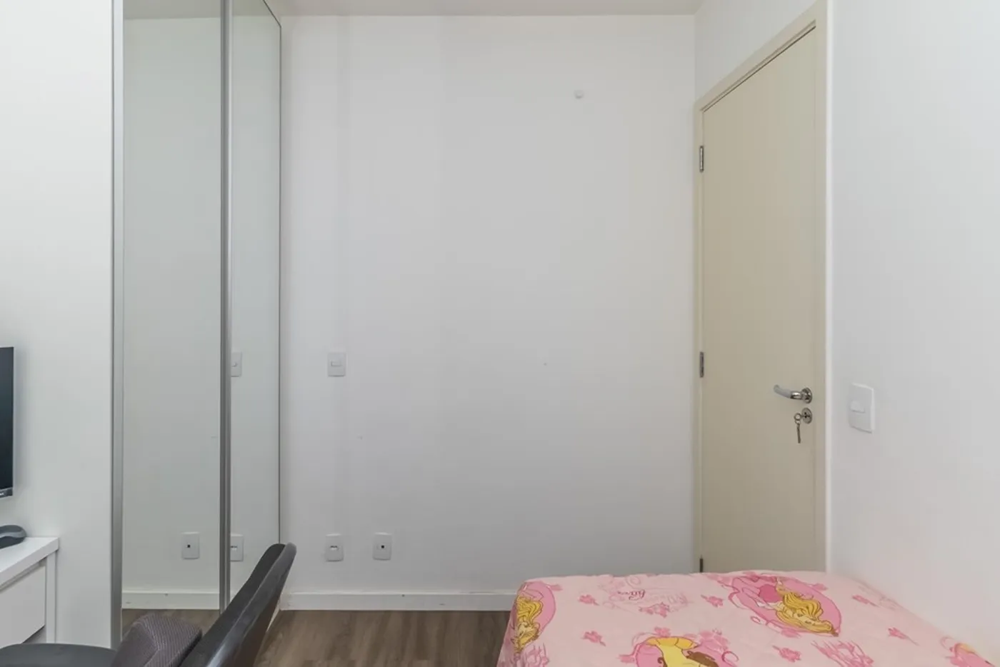 ABDA 662 Apto 601721059-24 - REMAX Front Exclusividades — foto 4