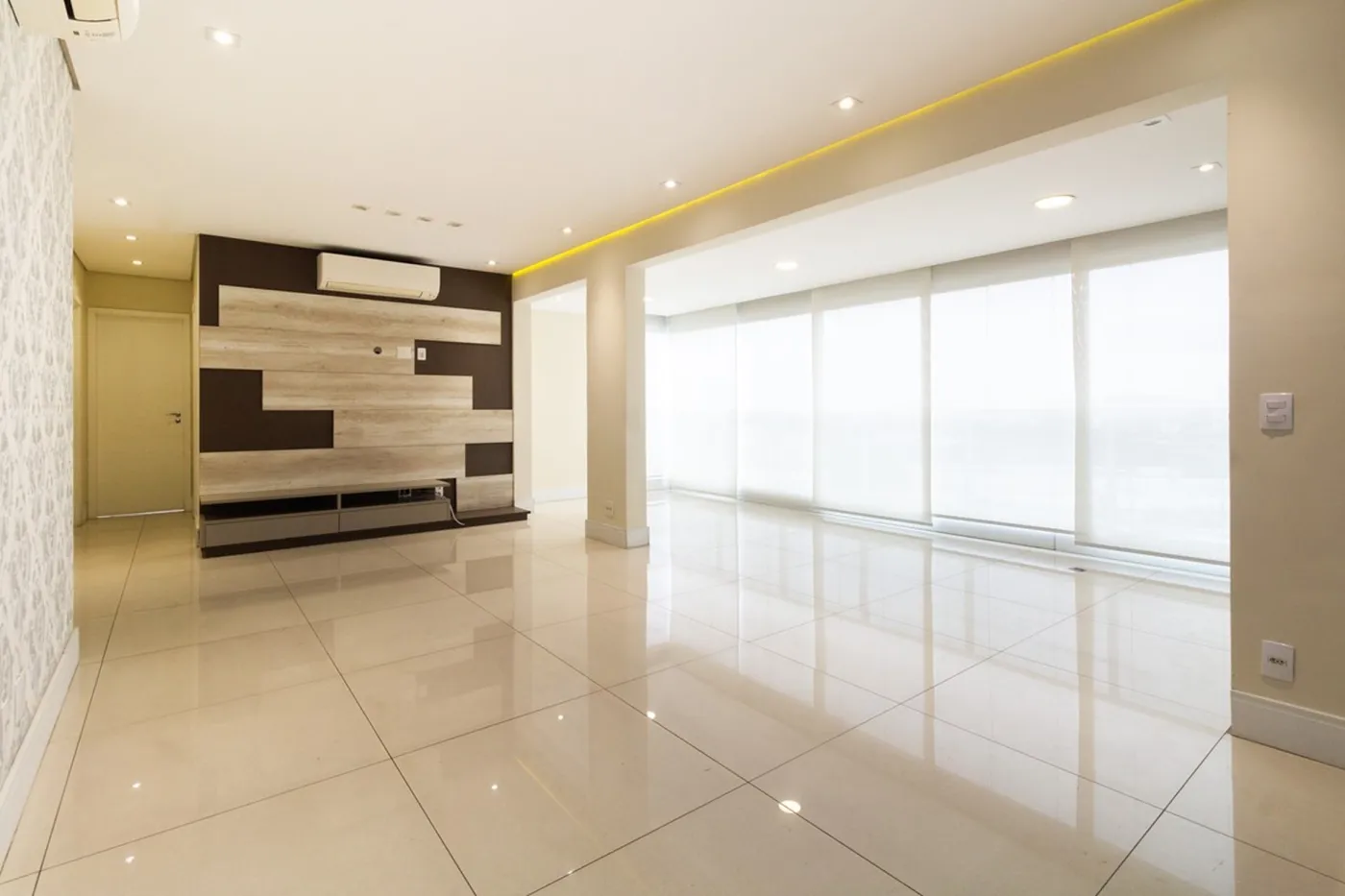 VARPDM 2003 Apto 601261021-476 - REMAX Terra Exclusividades