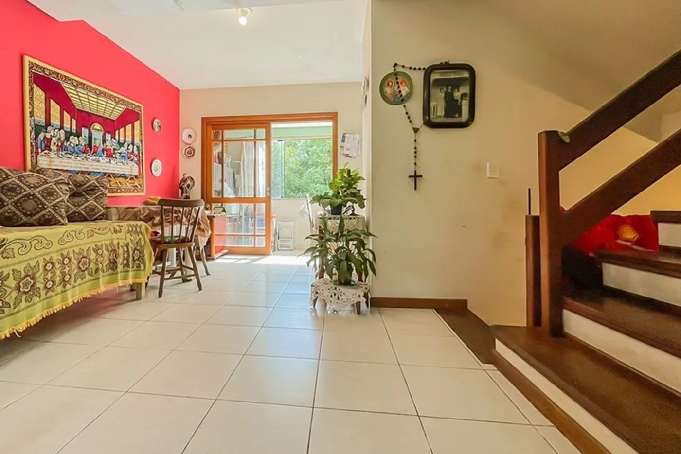 ADMDP 716 Casa 610191048-52 - REMAX Casa Sul Exclusividades