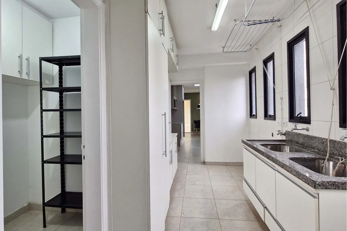 MC 251 Apto 601361073-19 - REMAX Trio Exclusividades — foto 2