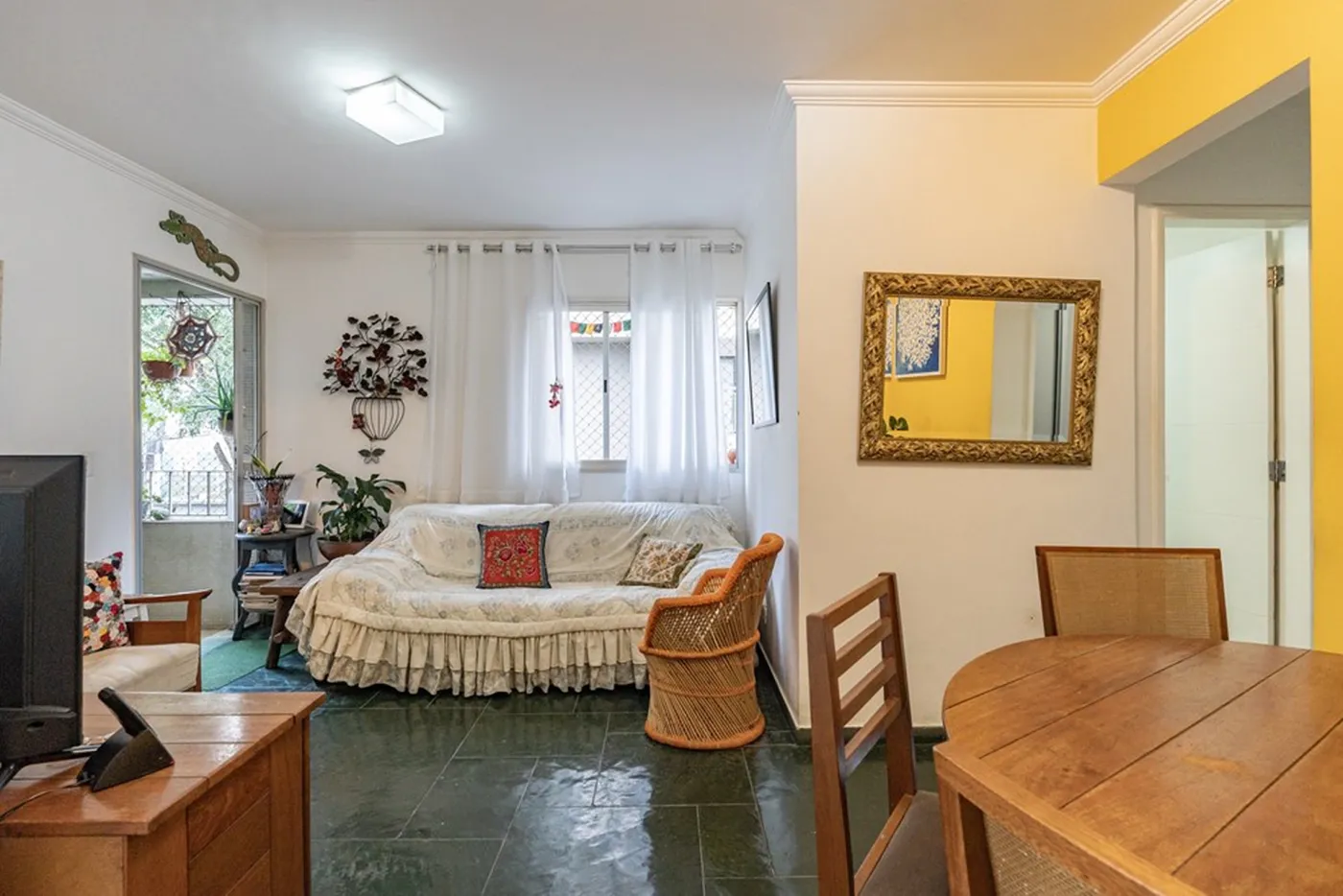 PCD 451 Apto 601401028-92 - REMAX Paradisus Exclusividades