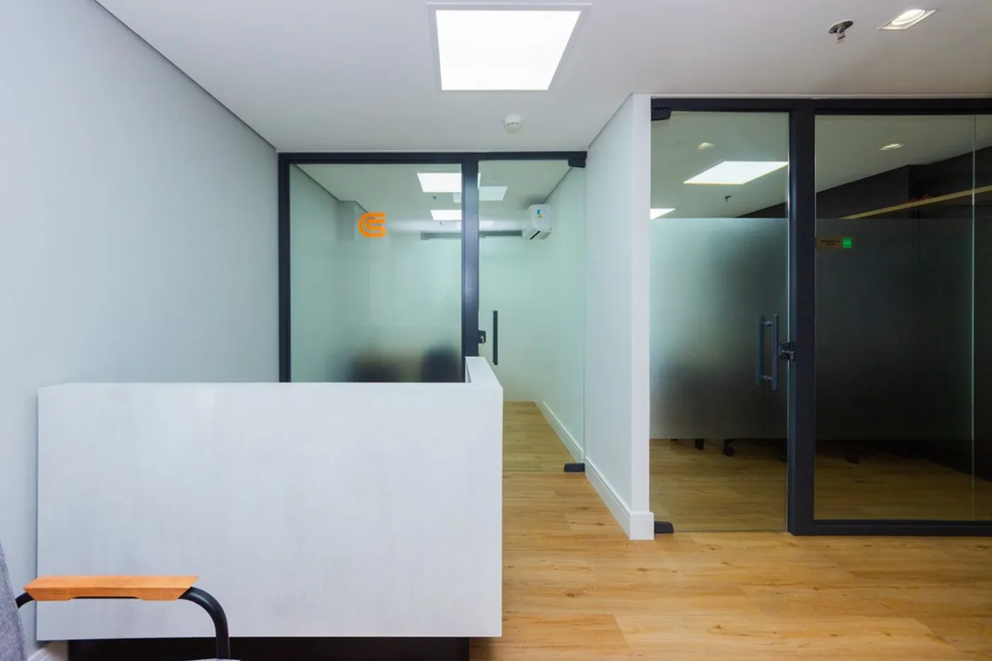 SAHD 792 Sala 601131004-194 - REMAX Ares Exclusividades